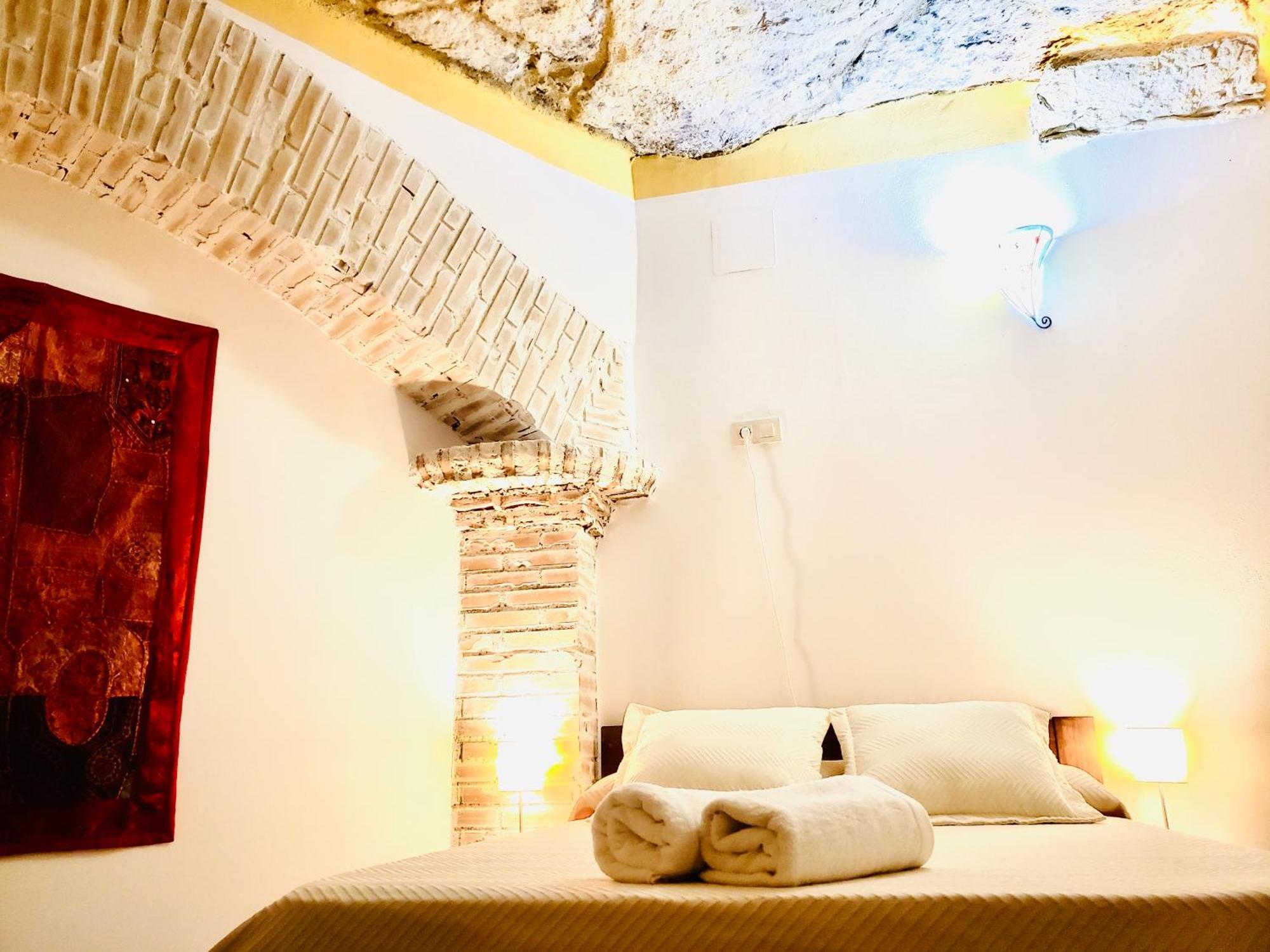 Casa Rural Cueva El Nido Casas de Fernando Alonso Kültér fotó